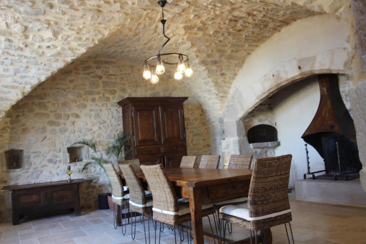 Le Mas De La Coste Saint-Sauveur-de-Cruzière Exteriör bild